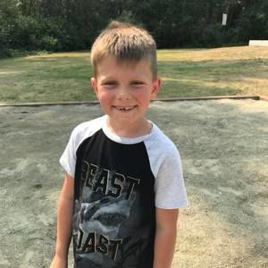 Meet your Posher, Dina